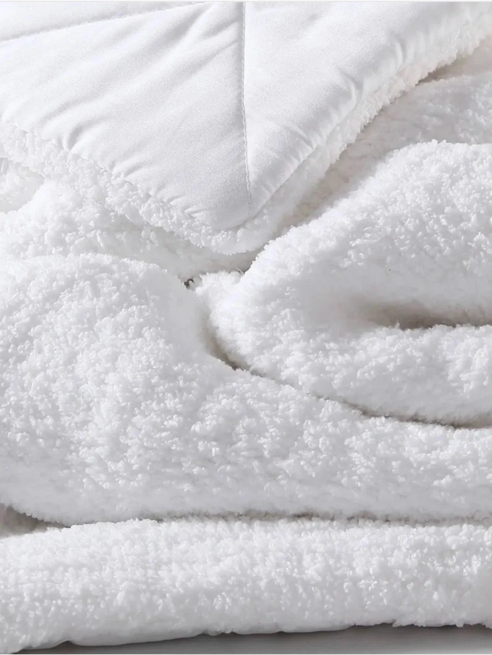Sunday Citizen Snug Comforter Twin/Full Clear White Retail $285